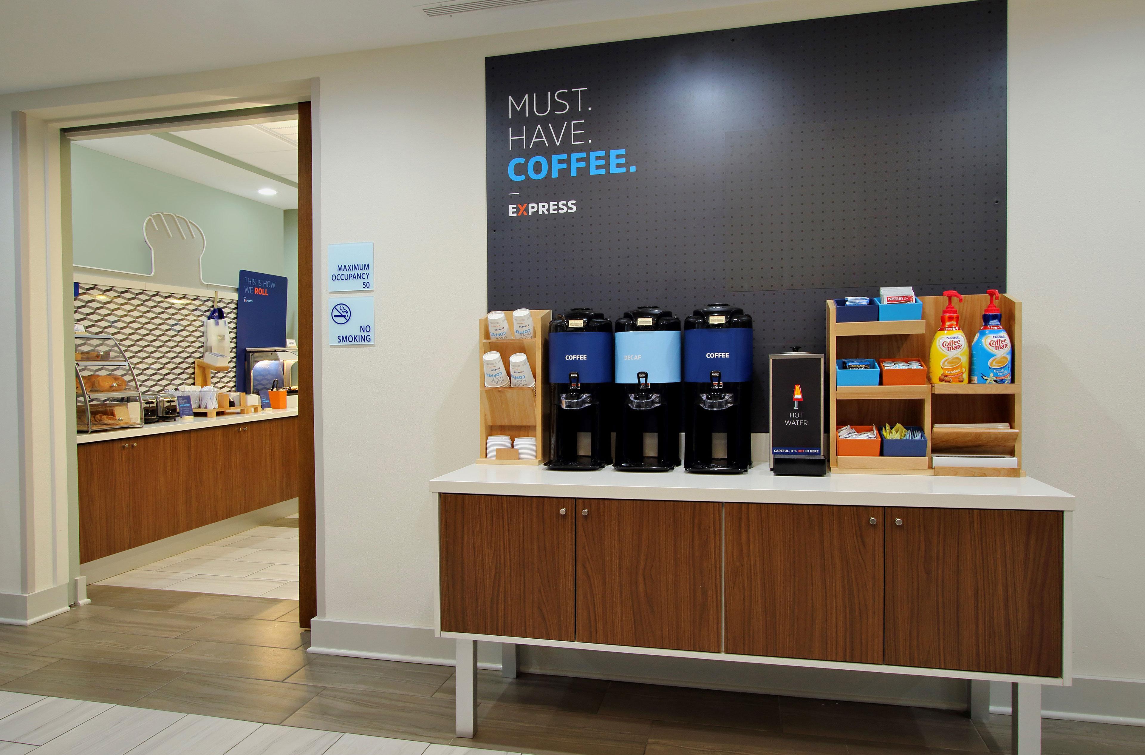 Holiday Inn Express & Suites Cleveland By Ihg Luaran gambar