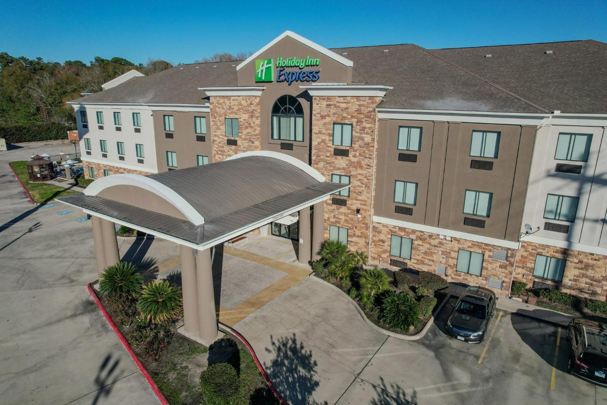 Holiday Inn Express & Suites Cleveland By Ihg Luaran gambar