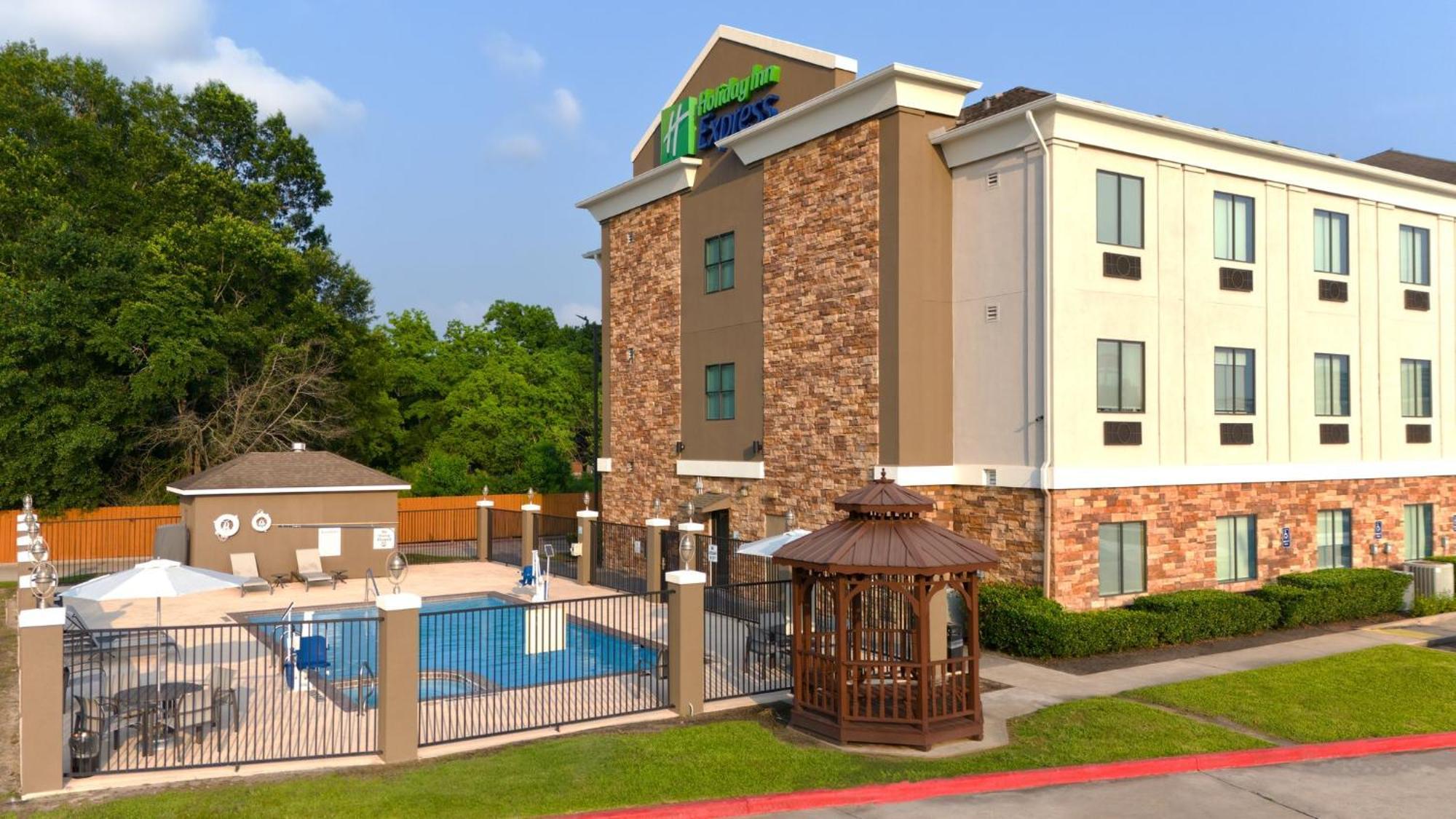 Holiday Inn Express & Suites Cleveland By Ihg Luaran gambar